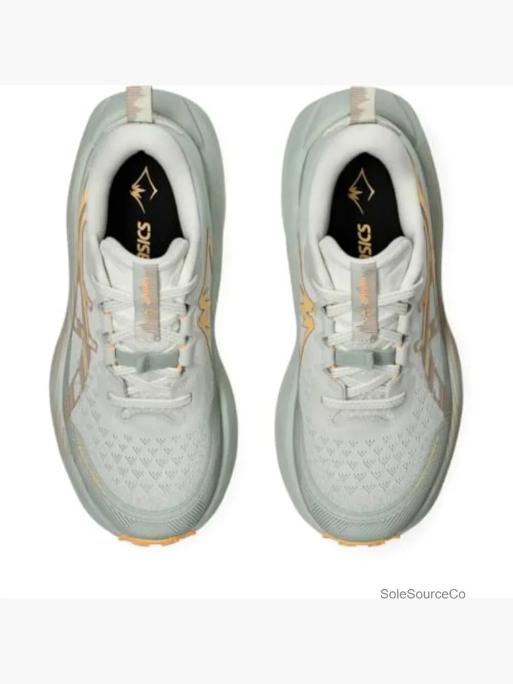 Trail Running Shoes with Engineered Mesh Upper, Maximum Cushioning